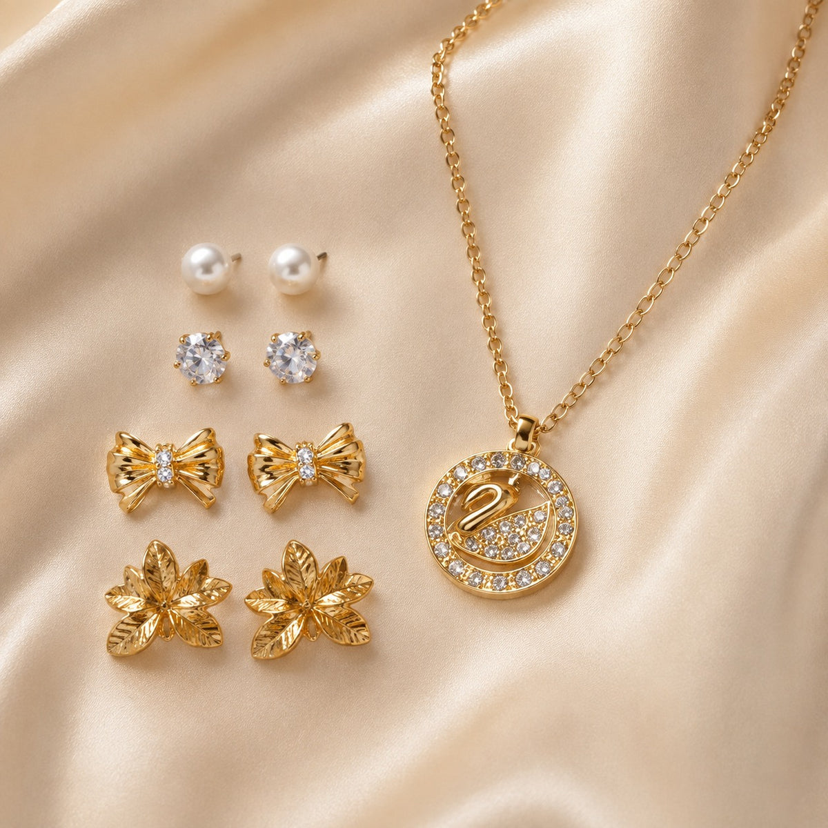 Golden Swan Charm Jewelry Set