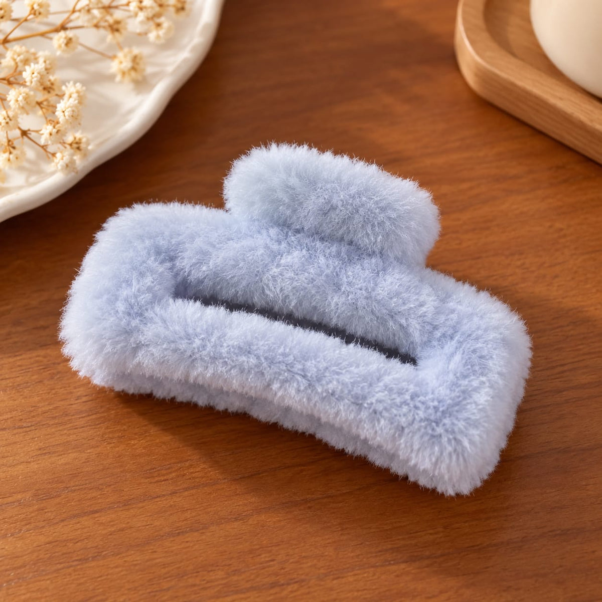 Soft Fur Hair Claw Catcher