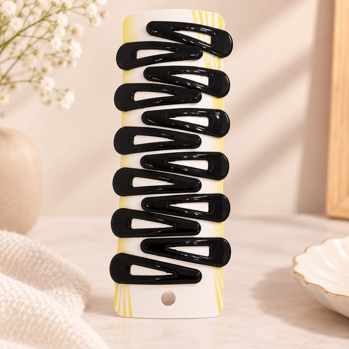 Elegant Black Snap Hair Clips  pair