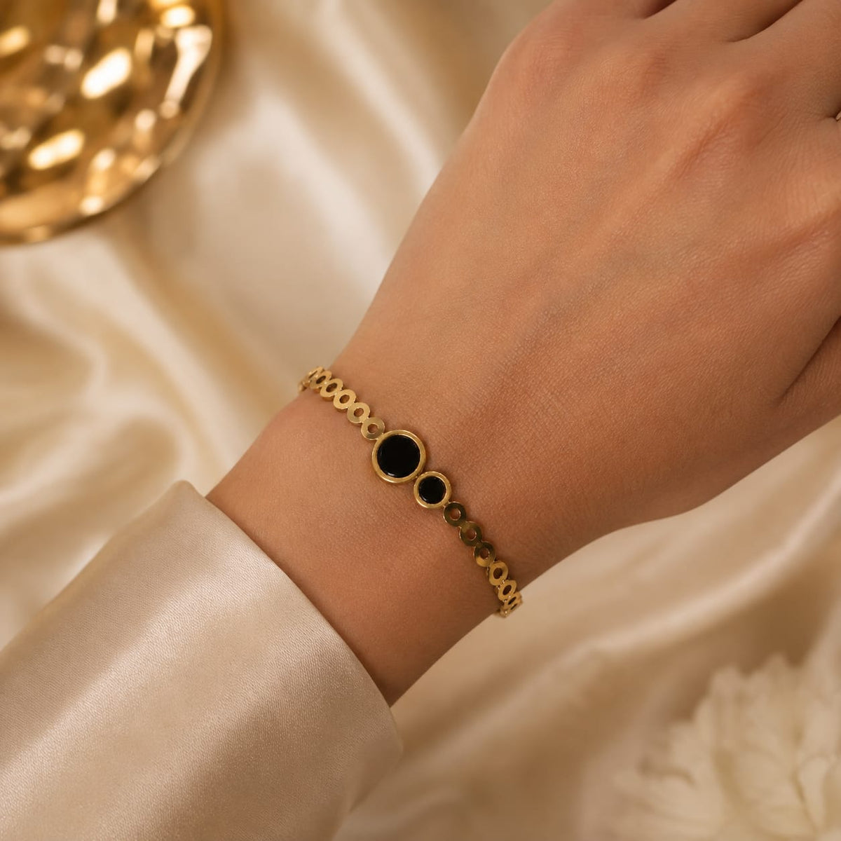 Black Onyx Circle Kangan
