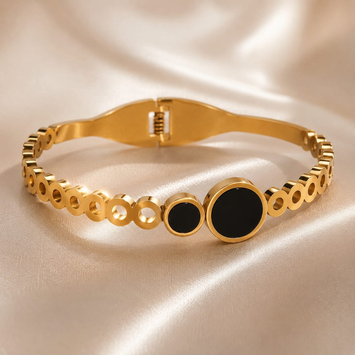 Black Onyx Circle Kangan